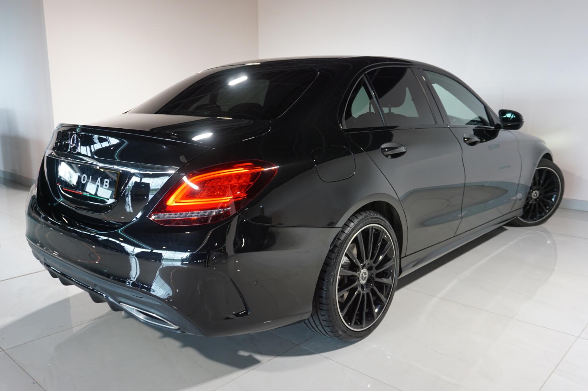 Mercedes-Benz C Class 2.0 C220d AMG Line Night Edition (Premium) Saloon 4dr Diesel G-Tronic+ Euro 6 (s/s) (194 ps)
